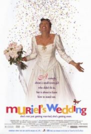 Muriel-esküvője-201x300